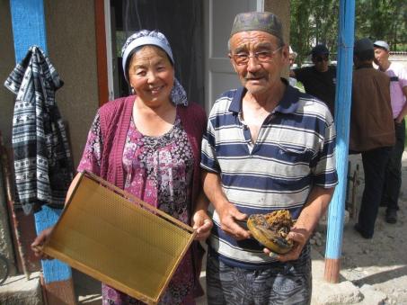 Kyrgystan 19-015 Beekeepers